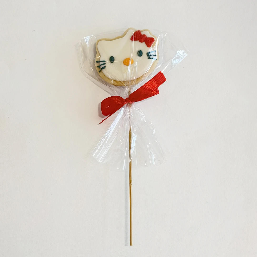 10 Hello Kitty - Image 1