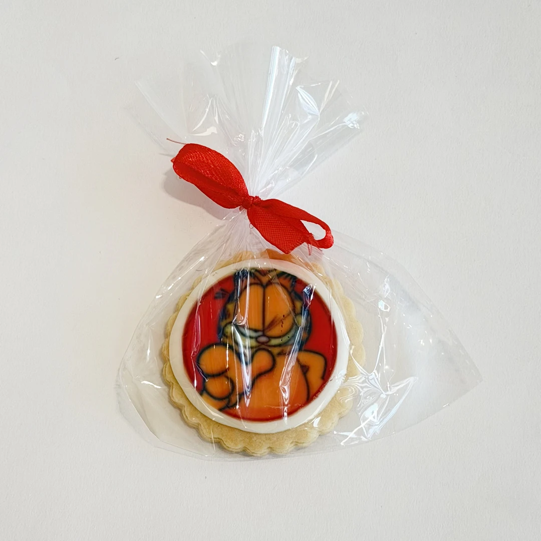 27 Garfield Cookie - Image 1